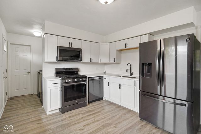 9458 Dawn Drive, Brownsburg, IN 46112