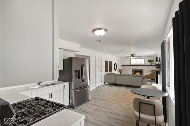 9458 Dawn Drive, Brownsburg, IN 46112