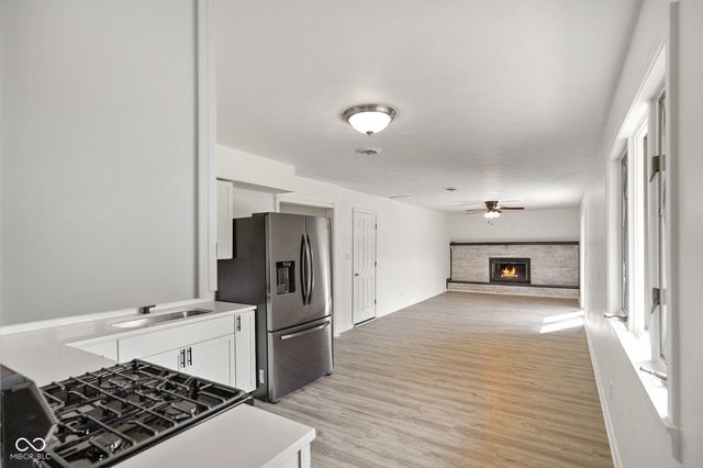 9458 Dawn Drive, Brownsburg, IN 46112