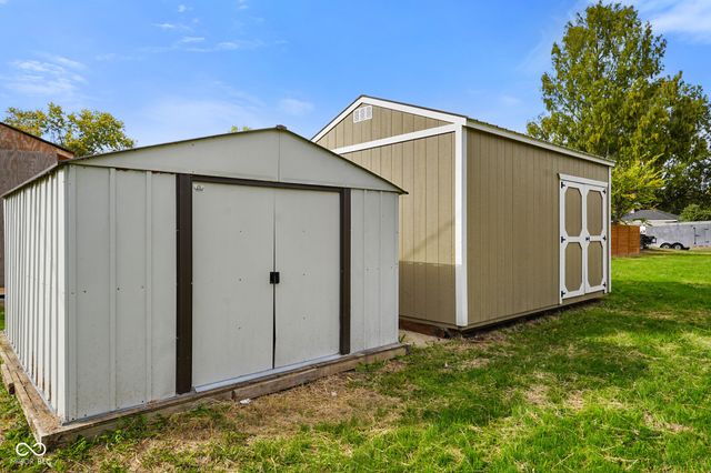 9458 Dawn Drive, Brownsburg, IN 46112