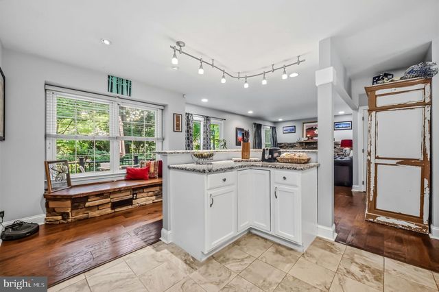 700 SPRINGCREEK CT, Newark, DE 19702
