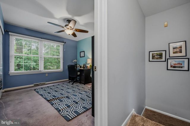 700 SPRINGCREEK CT, Newark, DE 19702