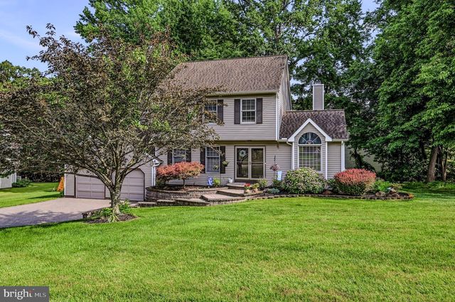 700 SPRINGCREEK CT, Newark, DE 19702