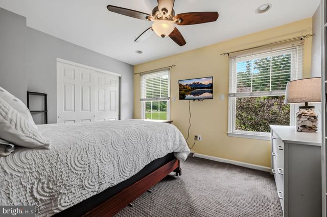700 SPRINGCREEK CT, Newark, DE 19702