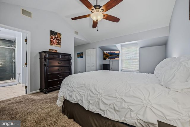 700 SPRINGCREEK CT, Newark, DE 19702