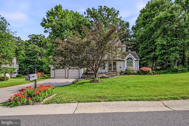 700 SPRINGCREEK CT, Newark, DE 19702