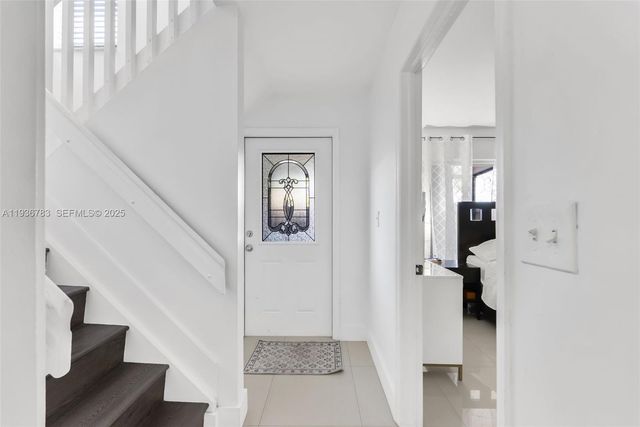 3725 SW 153rd Ct, Miami, FL 33185