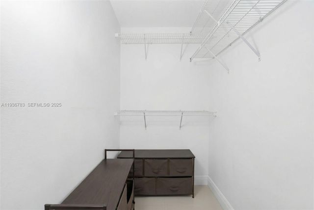 3725 SW 153rd Ct, Miami, FL 33185