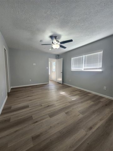 5507 Clarkston Lane, Spring, TX 77379
