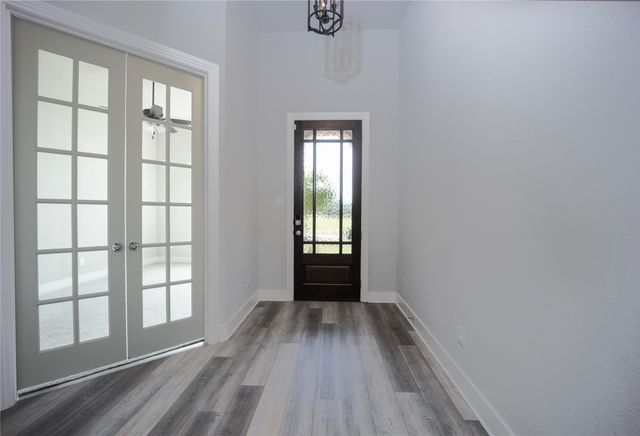 1692 Stonegate Street, Waxahachie, TX 75165
