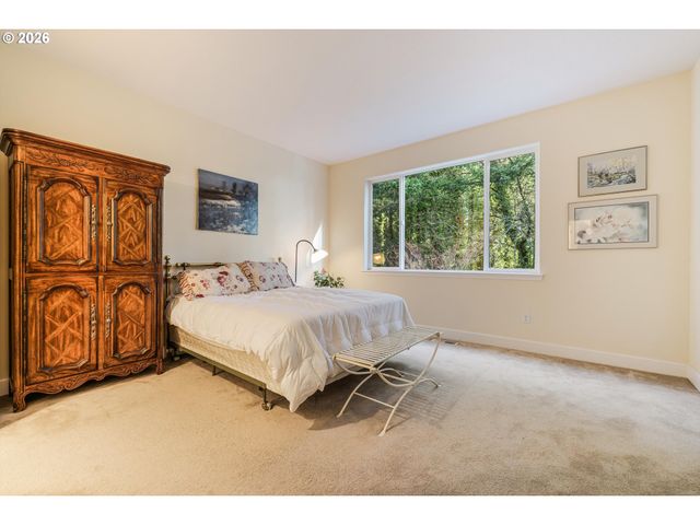 15760 Sw PEACHTREE Dr, Tigard, OR 97224