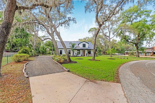 805 BAY TREE CIRCLE, Deland, FL 32724