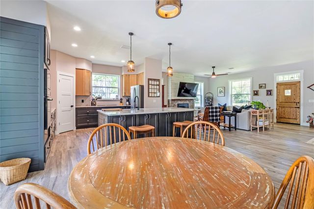 805 BAY TREE CIRCLE, Deland, FL 32724