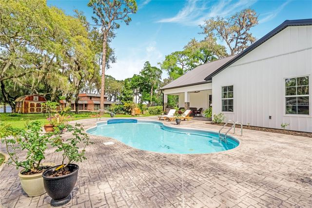 805 BAY TREE CIRCLE, Deland, FL 32724