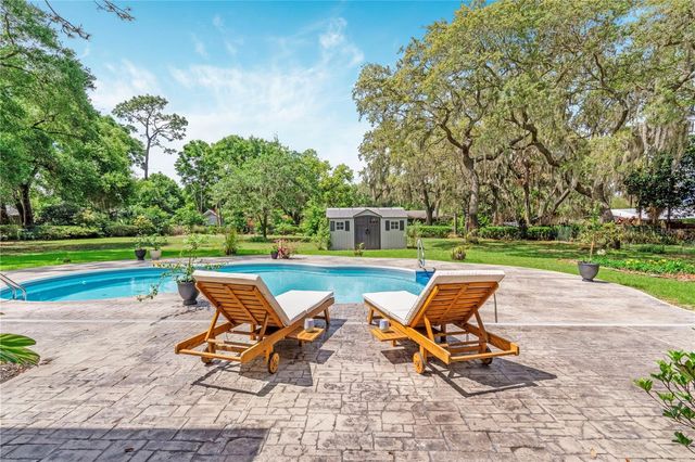 805 BAY TREE CIRCLE, Deland, FL 32724
