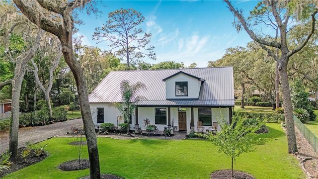 805 BAY TREE CIRCLE, Deland, FL 32724