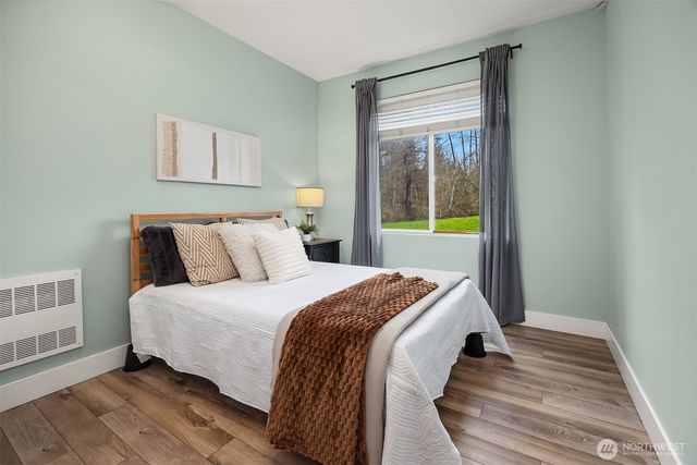 566 241st Lane SE, Sammamish, WA 98074