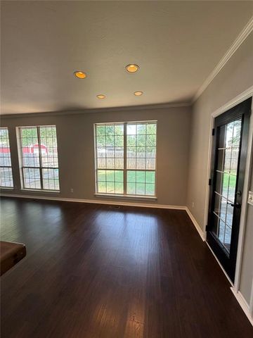 704 Colony Drive, Edmond, OK 73003