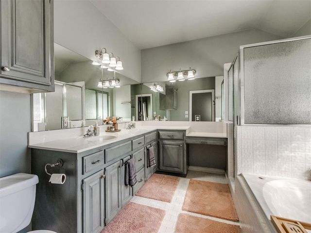704 Colony Drive, Edmond, OK 73003