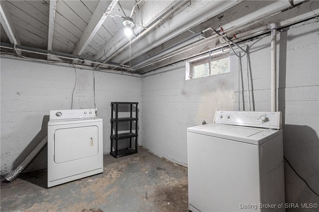 820 Mechanic Street, Jeffersonville, IN 47130