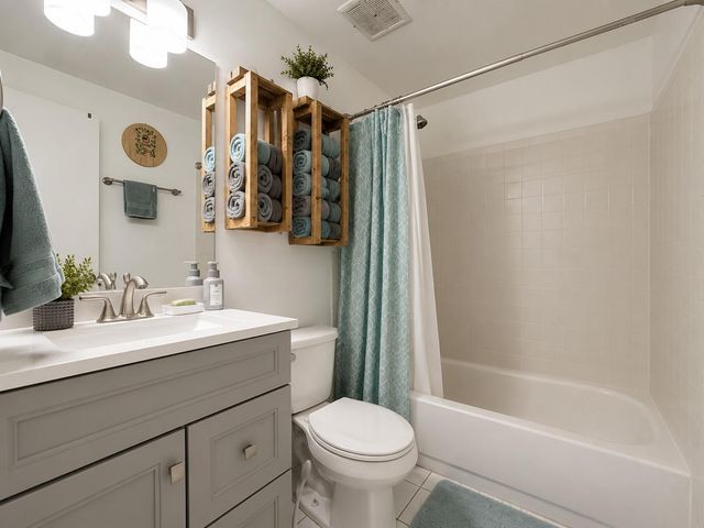 13135 HADDOCK RD, Woodbridge, VA 22193