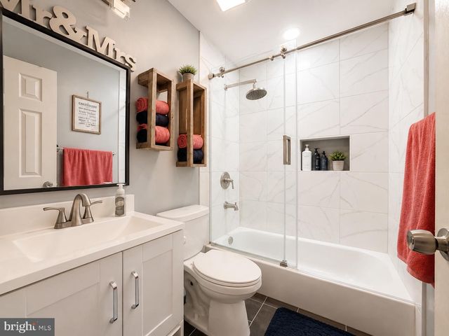 13135 HADDOCK RD, Woodbridge, VA 22193