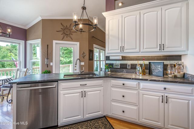 1110 Poor House Mountain Trail, Murphy, NC 28906