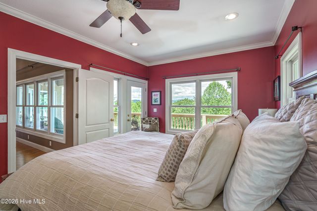 1110 Poor House Mountain Trail, Murphy, NC 28906