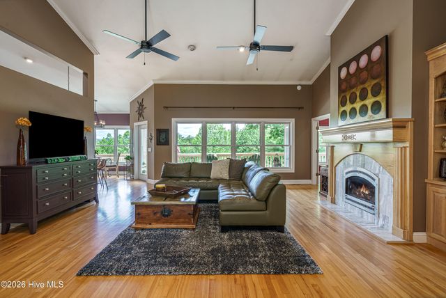 1110 Poor House Mountain Trail, Murphy, NC 28906