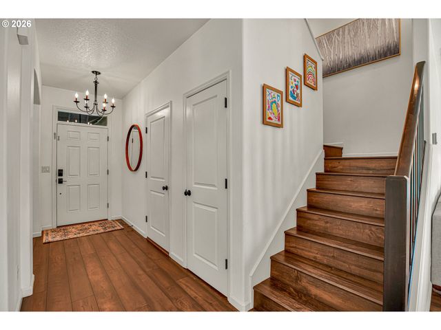 1024 HARTFORD Dr, Forest Grove, OR 97116