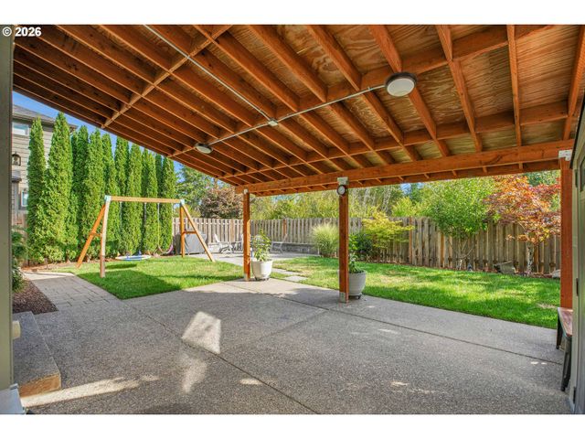 1024 HARTFORD Dr, Forest Grove, OR 97116