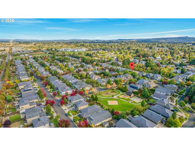 1024 HARTFORD Dr, Forest Grove, OR 97116