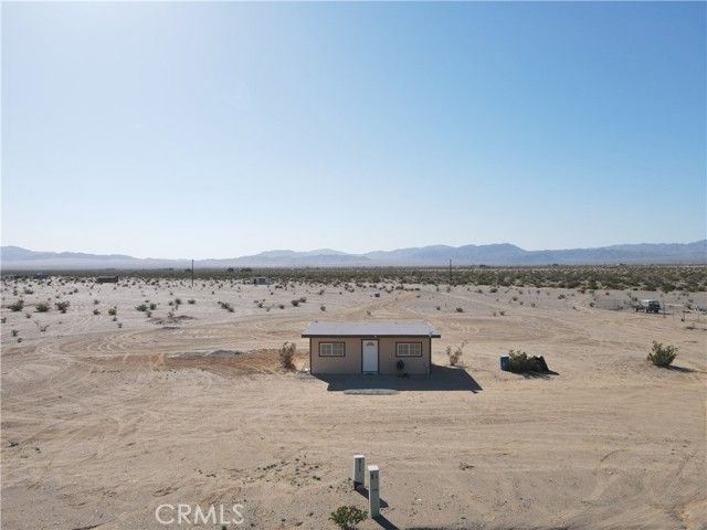 84951 Eddie Albert, Twentynine Palms, CA 92277