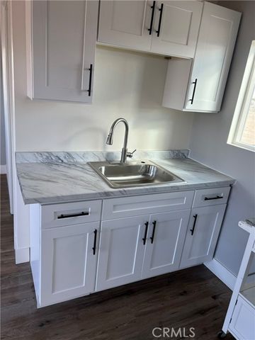 84951 Eddie Albert, Twentynine Palms, CA 92277