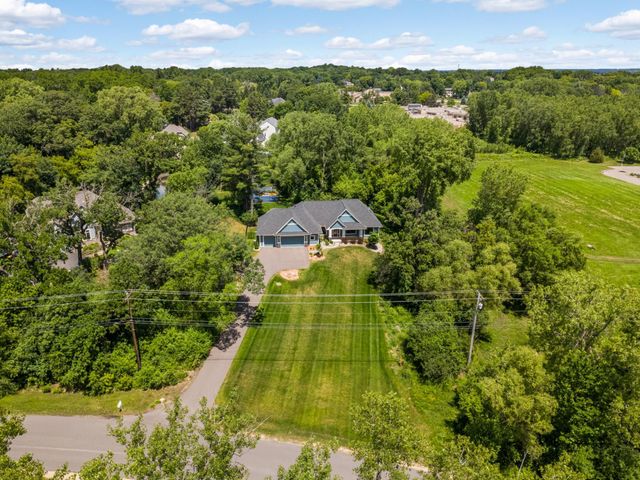 141 Mendota Road W, West Saint Paul, MN 55118