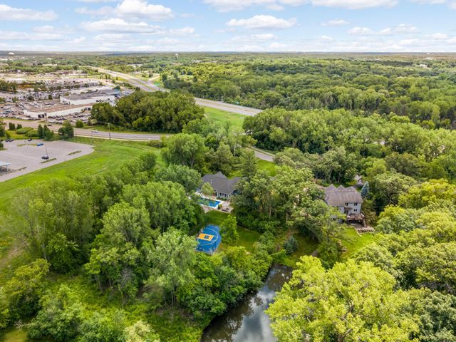 141 Mendota Road W, West Saint Paul, MN 55118