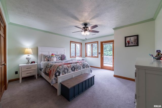 3939 Musholt Strasse Lane, Quincy, IL 62305