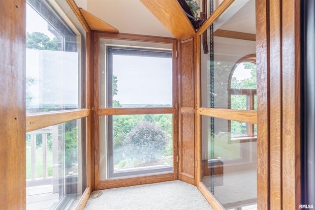 3939 Musholt Strasse Lane, Quincy, IL 62305