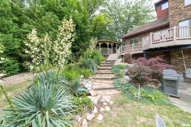 3939 Musholt Strasse Lane, Quincy, IL 62305