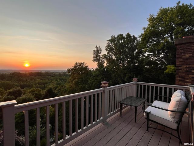 3939 Musholt Strasse Lane, Quincy, IL 62305