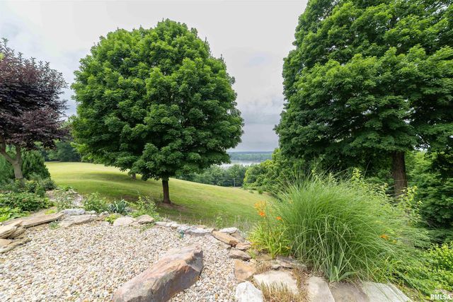 3939 Musholt Strasse Lane, Quincy, IL 62305