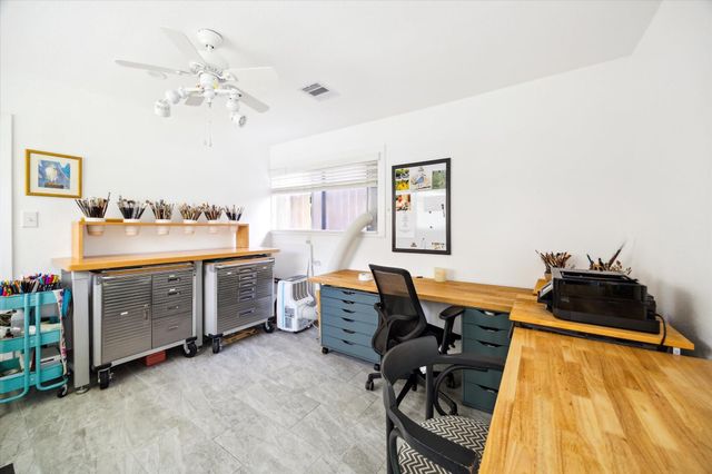 1402 Hewitt Drive, Houston, TX 77018
