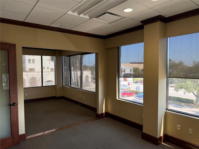 100 W STUART AVENUE, Lake Wales, FL 33853