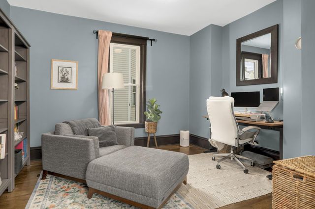 2714 Girard Avenue N, Minneapolis, MN 55411