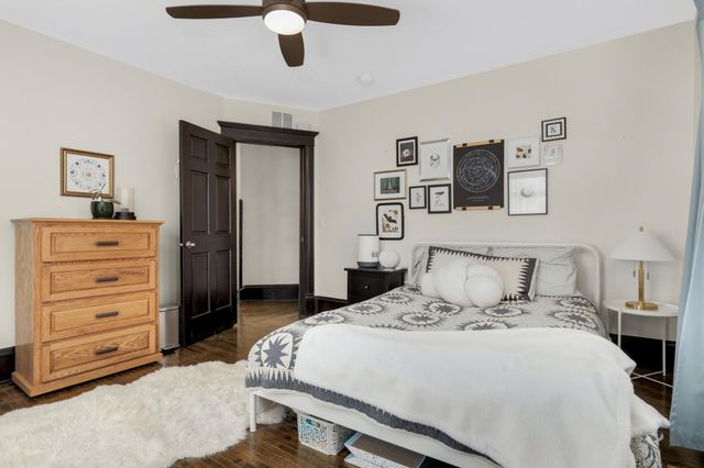 2714 Girard Avenue N, Minneapolis, MN 55411