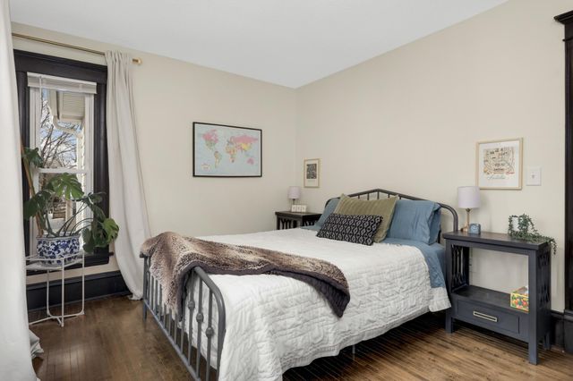 2714 Girard Avenue N, Minneapolis, MN 55411