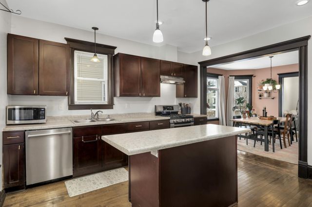 2714 Girard Avenue N, Minneapolis, MN 55411