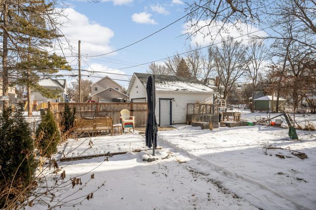 2714 Girard Avenue N, Minneapolis, MN 55411