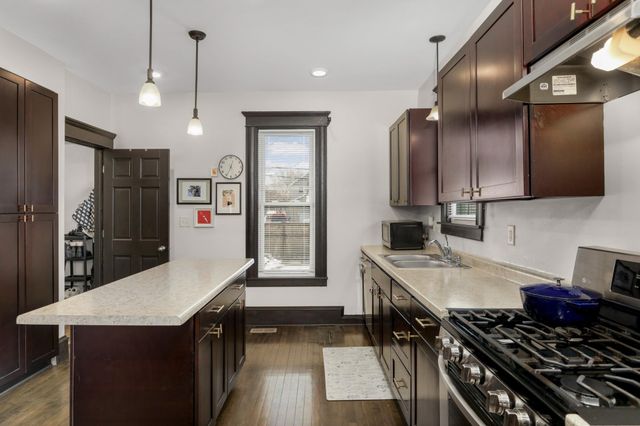 2714 Girard Avenue N, Minneapolis, MN 55411