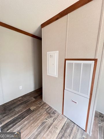 4720 Otter Creek Circle, Blackshear, GA 31516